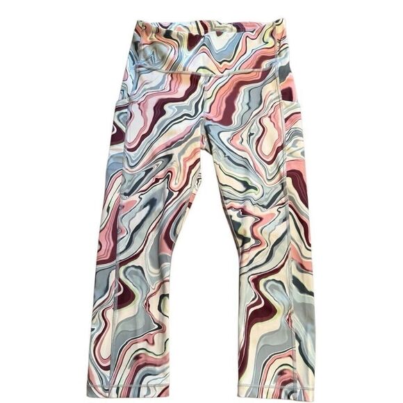 Athleta womens ultimate stash pocket printed Capri leggings high rise size M - Picture 3 of 4